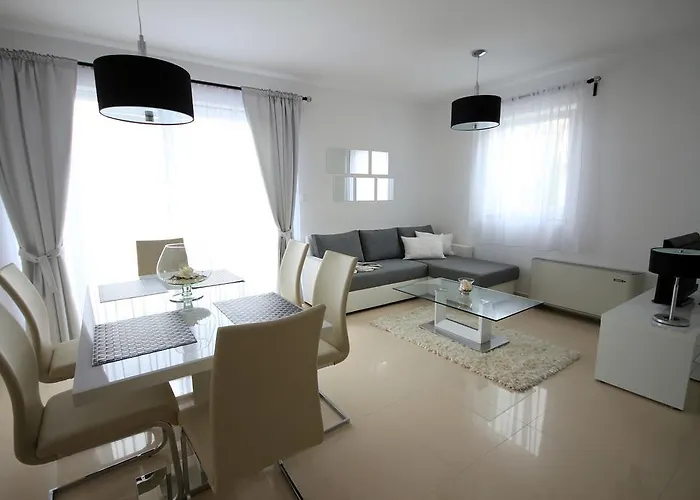 Apartman Mantinela