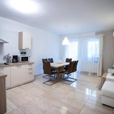Apartamento Mantinela