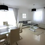 Διαμέρισμα Mantinela