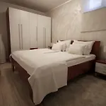 Mantinela Διαμέρισμα *